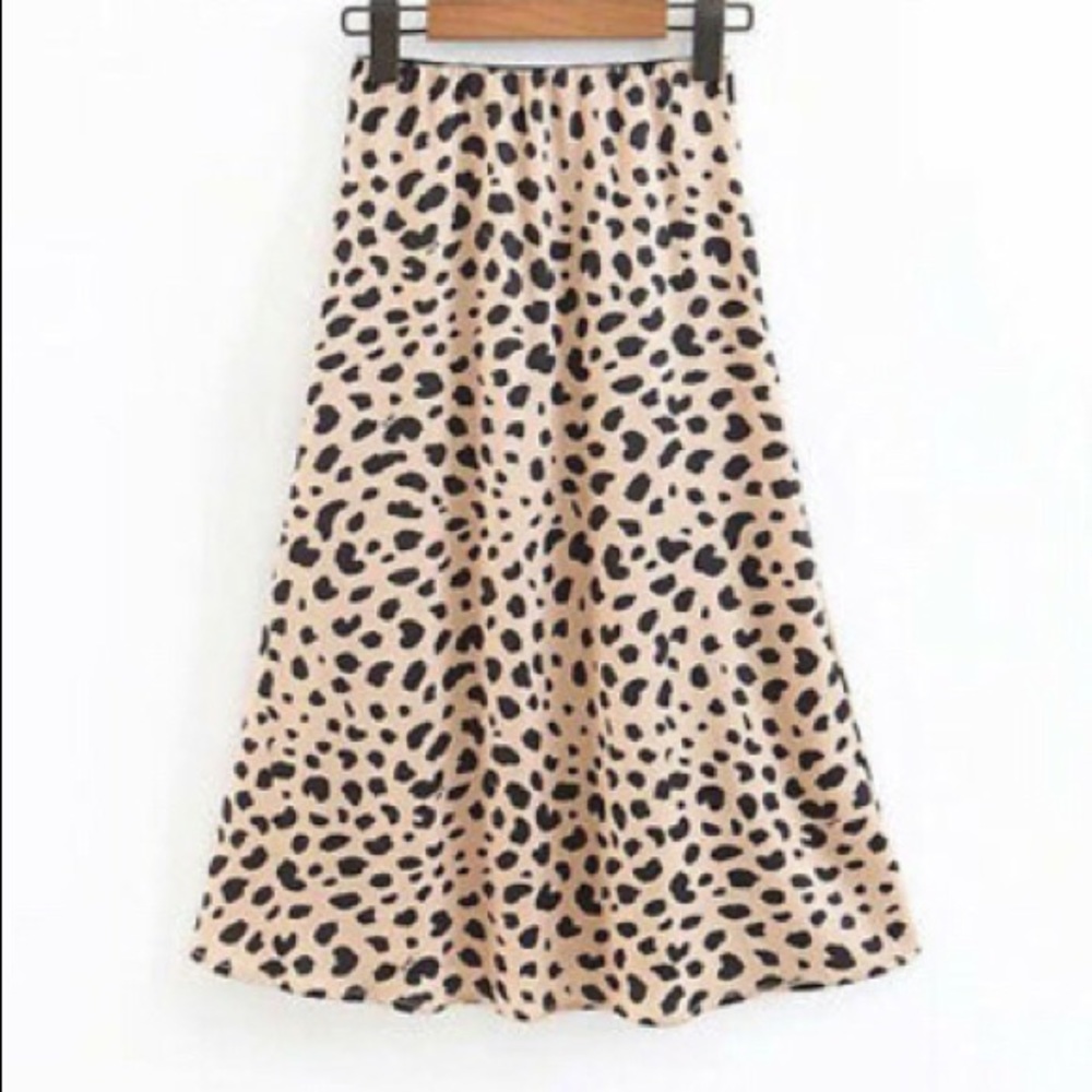 🍃Leopard Pencil Skirt  -XS - Picture 4 of 6